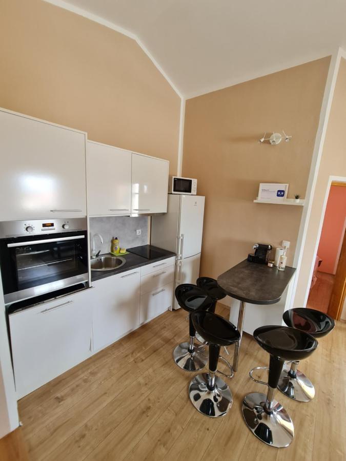 Apartman ˝Abaza˝ Vir Kültér fotó